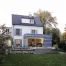Sicht auf das sanierte Haus aus dem Garten